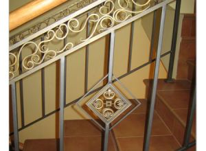Dekor kuty jako element balustrady
